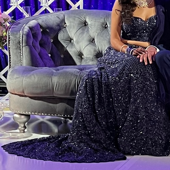 Stunning dark blue designer lehenga & train with heavy blue stone work - Picture 1 of 15